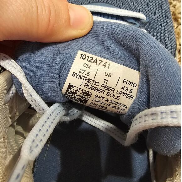 Asics GEL-Cumulus 22 Gray Floss Womens Running Shoes Size11 - Picture 2 of 10